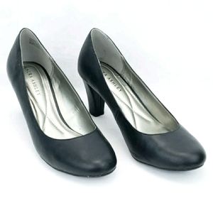 Laura Ashley Womens 8.5 Heels Black Slip On 3 Inch Vegan Faux Leather Pumps
